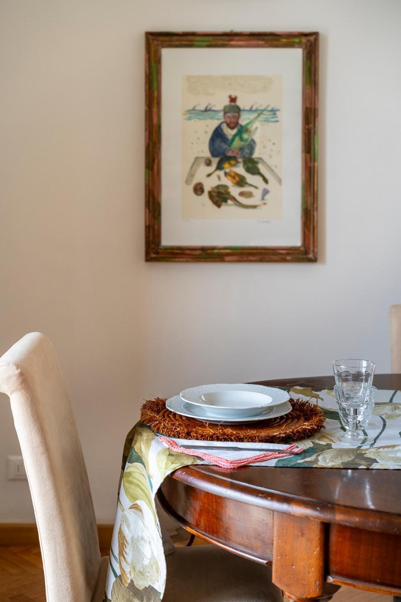 Malenchini, Apartment