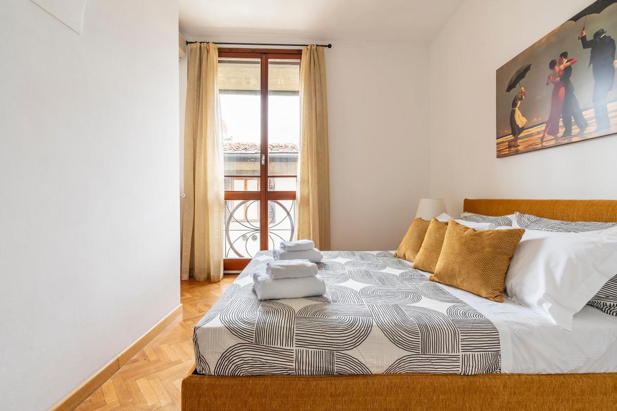 Malenchini, Apartment